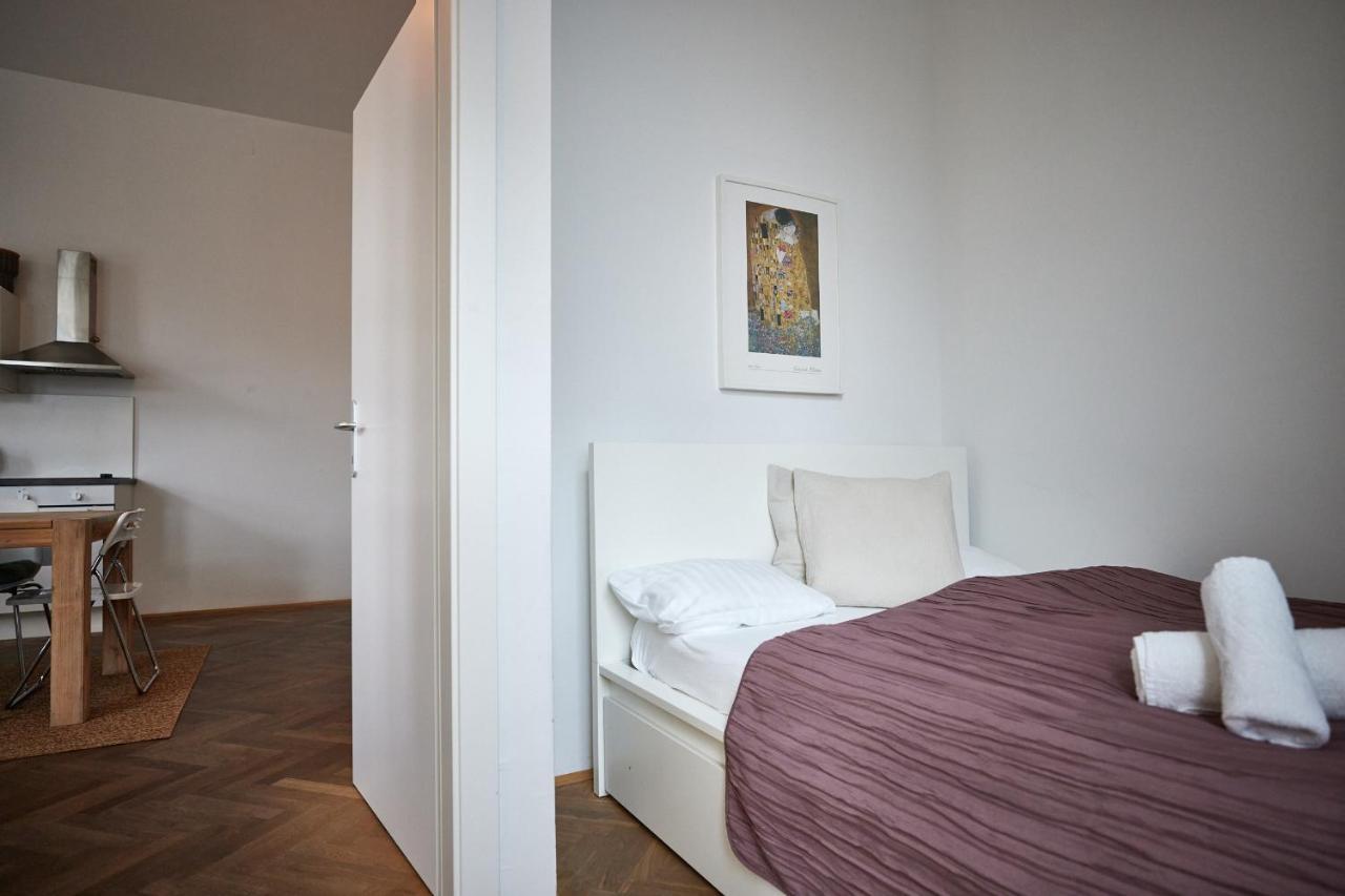 Beautiful Restored - Close To Metro - II Viena Exterior foto
