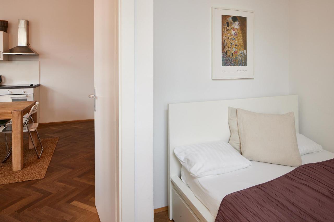 Beautiful Restored - Close To Metro - II Viena Exterior foto
